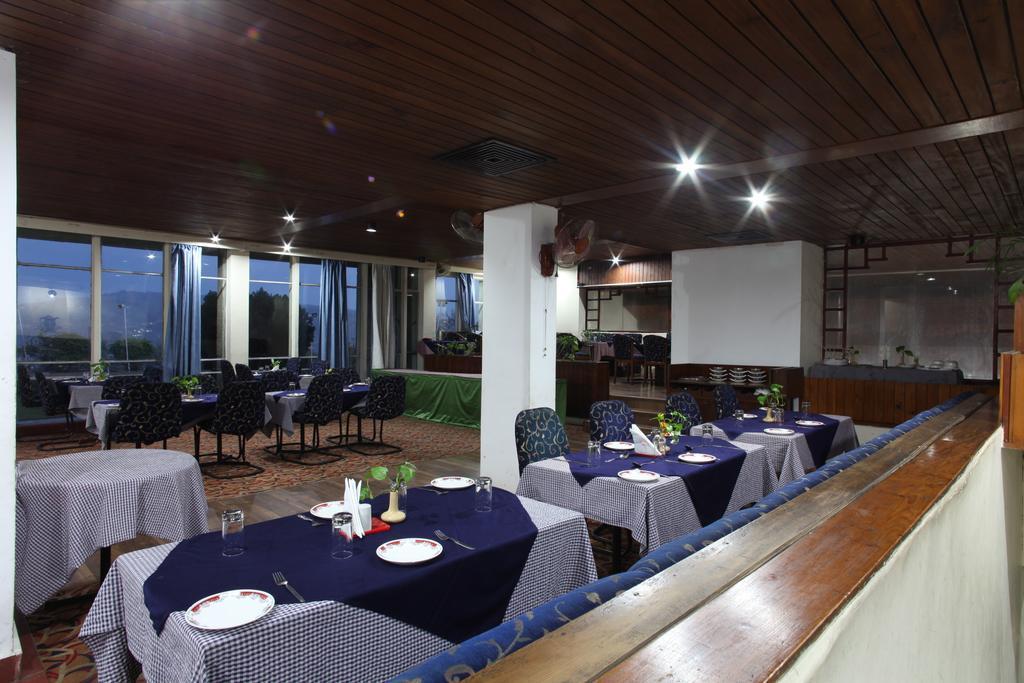 Hotel Jammu Ashok Экстерьер фото