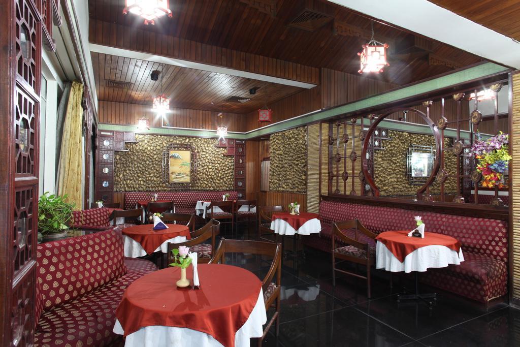 Hotel Jammu Ashok Экстерьер фото