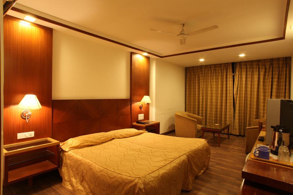 Hotel Jammu Ashok Экстерьер фото