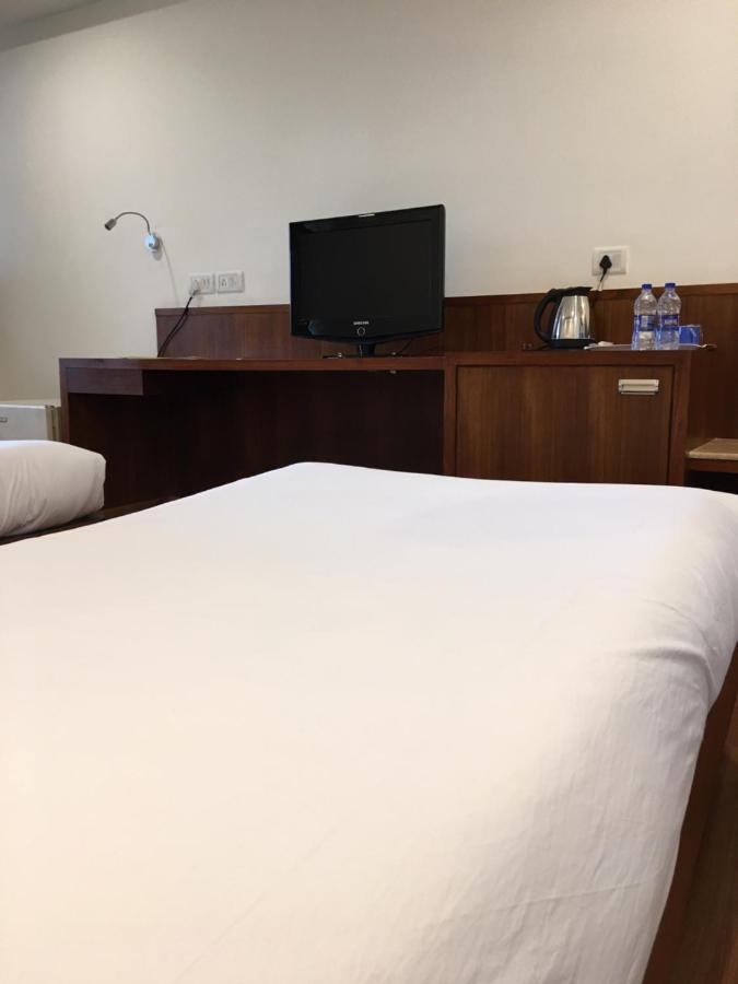 Hotel Jammu Ashok Экстерьер фото