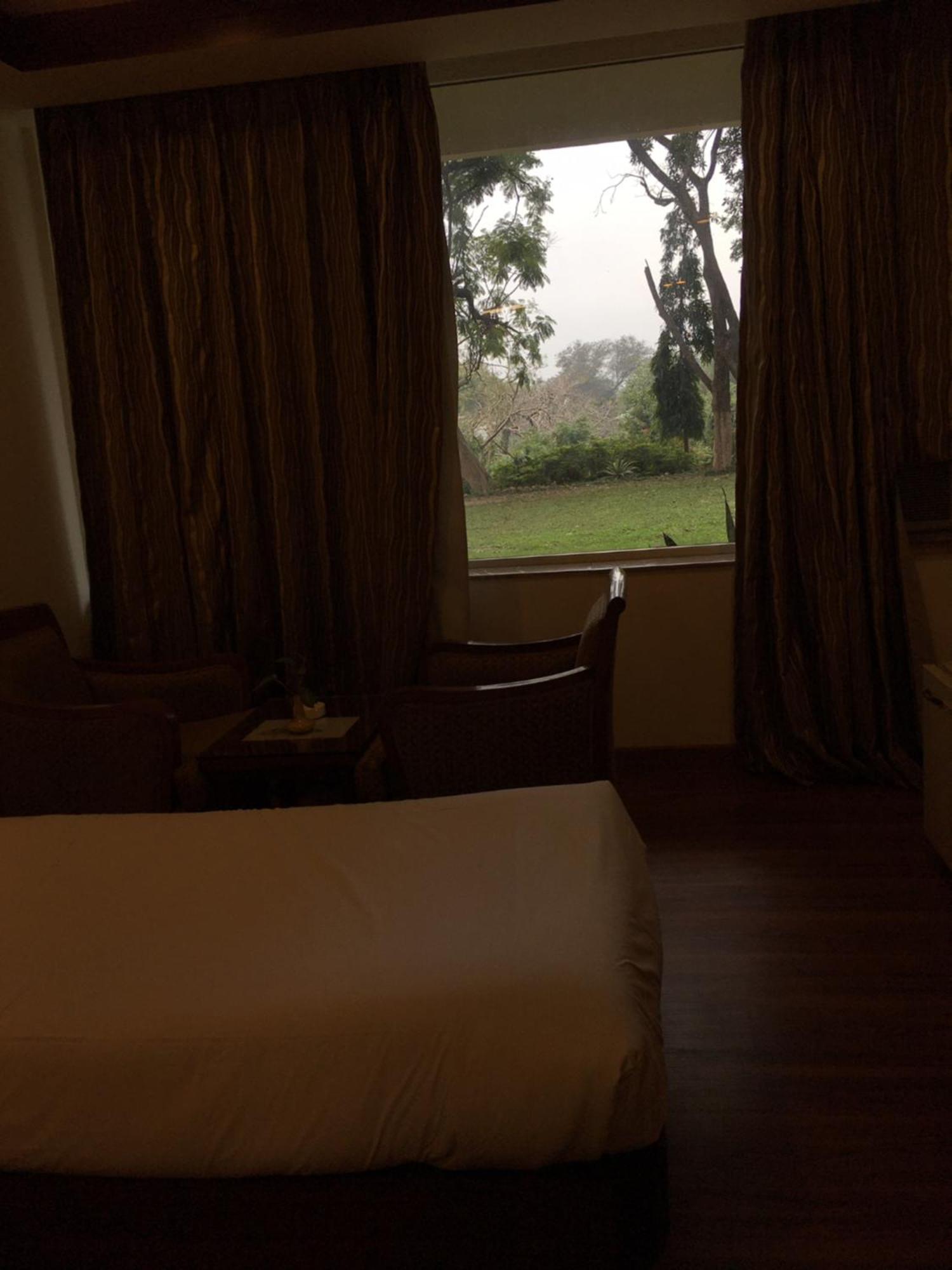 Hotel Jammu Ashok Экстерьер фото